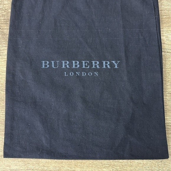 Burberry Dust Bag - Picture 3 of 5